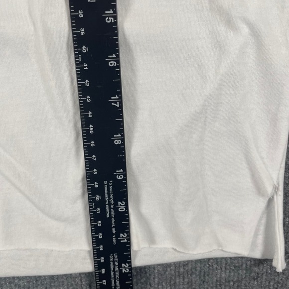 Magnatek Cropped T-shirt‎ Medium White Short Sleeve Casual Workout Top Gym Run - Picture 7 of 9